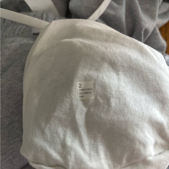 Lululemon Soft Jersey Mid-Rise Jogger in Light Gray - Picture 5 of 11